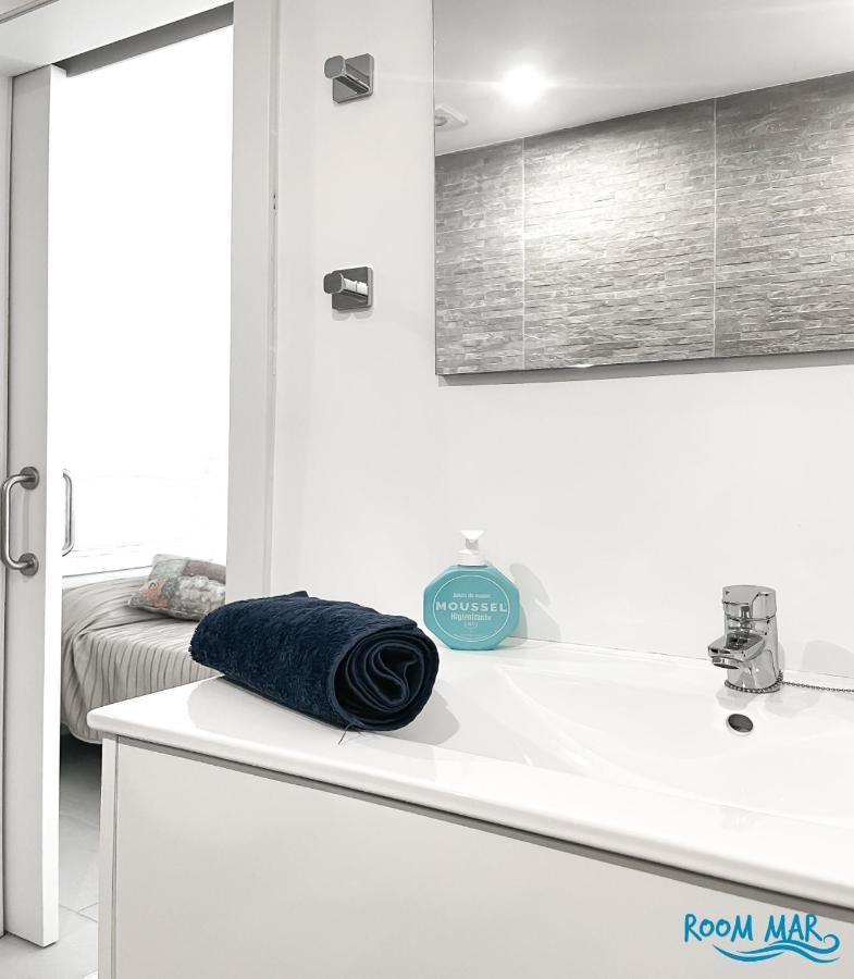 קורלחו Room Mar Wifi Free , Private Bathroom And Terrace מראה חיצוני תמונה