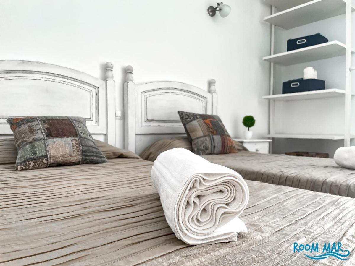 קורלחו Room Mar Wifi Free , Private Bathroom And Terrace מראה חיצוני תמונה